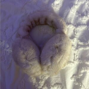 Fluffy Cream Earmuffs